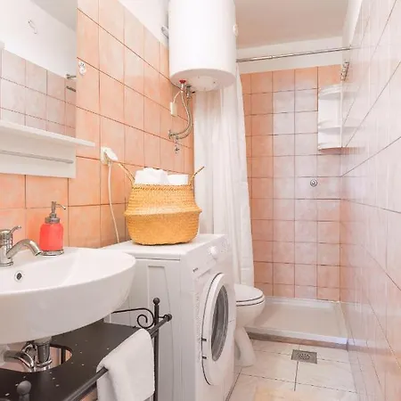 View Apartamento *